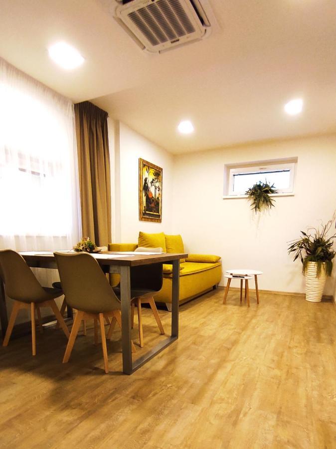 Apartmany Na Vyhlidce Paseka  ภายนอก รูปภาพ