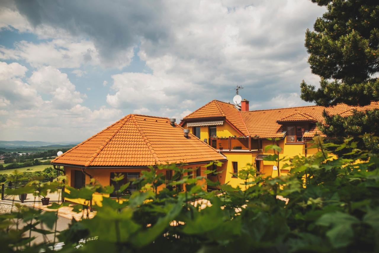 Apartmany Na Vyhlidce Paseka  ภายนอก รูปภาพ
